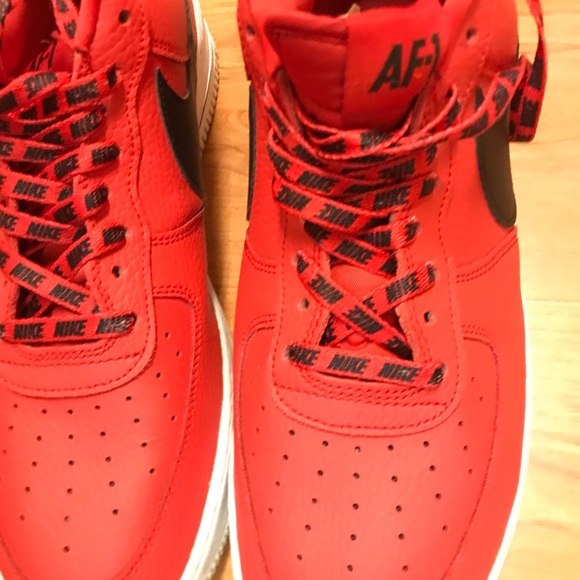 Men’s Air Force. Well Kept Ready for its New Owner. - Picture 6 of 16